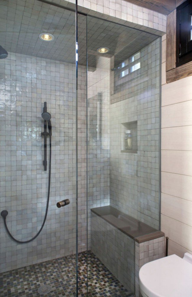 Mountain cabin shower