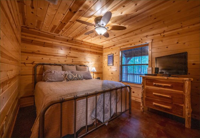 Log cabin