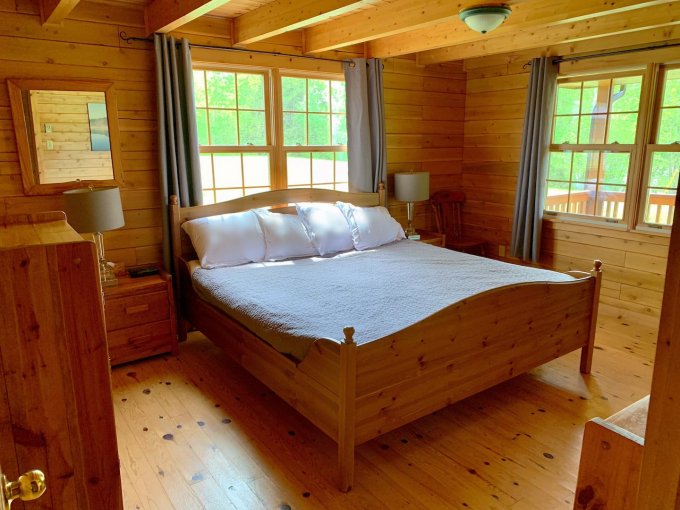 Log cabin